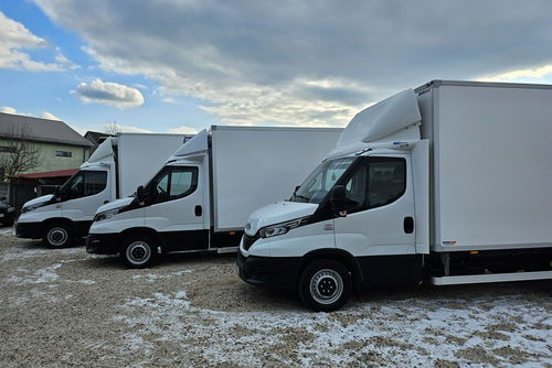 Mercedes Sprinter /Iveco Daily 35S18 Chłodnia Izoterma Kontener GWARANCJA 3.0/180KM