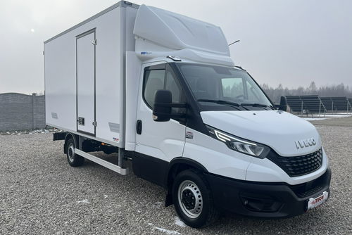 Iveco Daily 35S18 Izoterma 8-pal. GWARANCJA 3.0/180KM TylneZawieszeniePneumatyczne