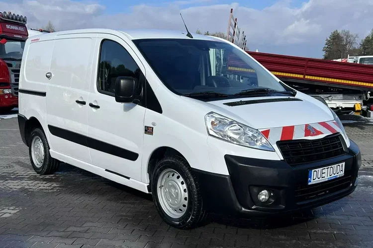 Peugeot Expert zdjęcie 1