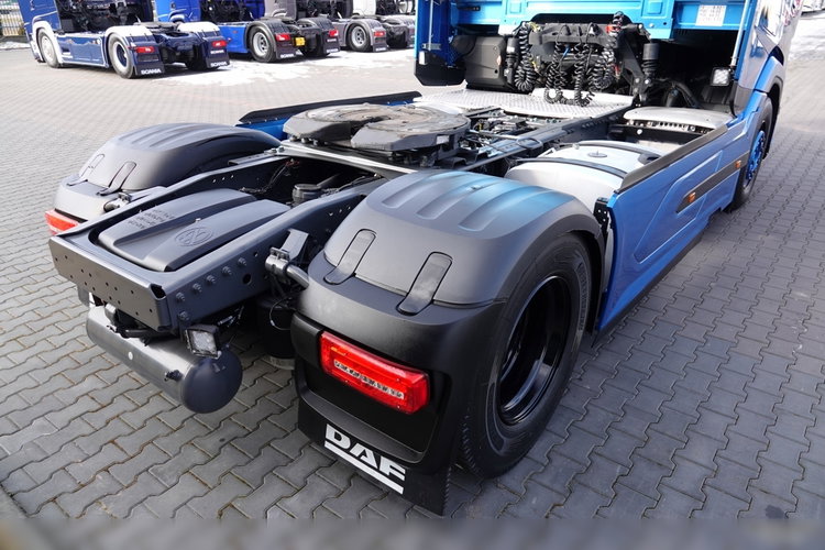 DAF XG 530 / RETARDER / CAŁY NA PODUSZKACH / KLIMA POSTOJOWA / OPONY 100% / PO KONTRAKCIE SERWISOWYM / zdjęcie 15