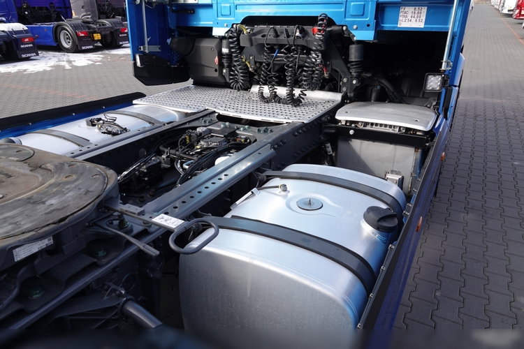 DAF XG 530 / RETARDER / CAŁY NA PODUSZKACH / KLIMA POSTOJOWA / OPONY 100% / PO KONTRAKCIE SERWISOWYM / zdjęcie 16