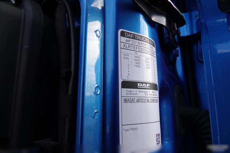 DAF XG 530 / RETARDER / CAŁY NA PODUSZKACH / KLIMA POSTOJOWA / OPONY 100% / PO KONTRAKCIE SERWISOWYM / zdjęcie 42