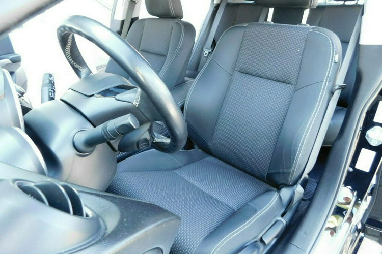 Honda Civic model 2016, grzane fotele , tempomat zdjęcie 10