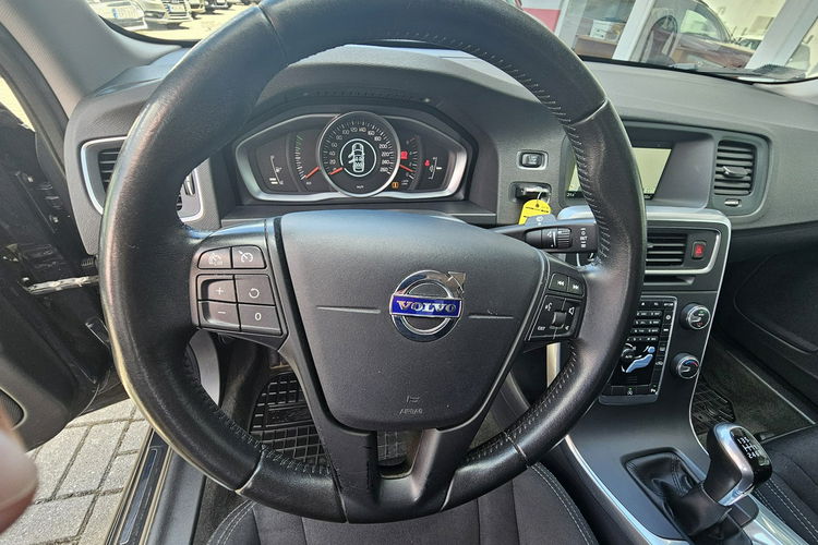 Volvo S60 serwisowane, bogata wersja, zadbany zdjęcie 21