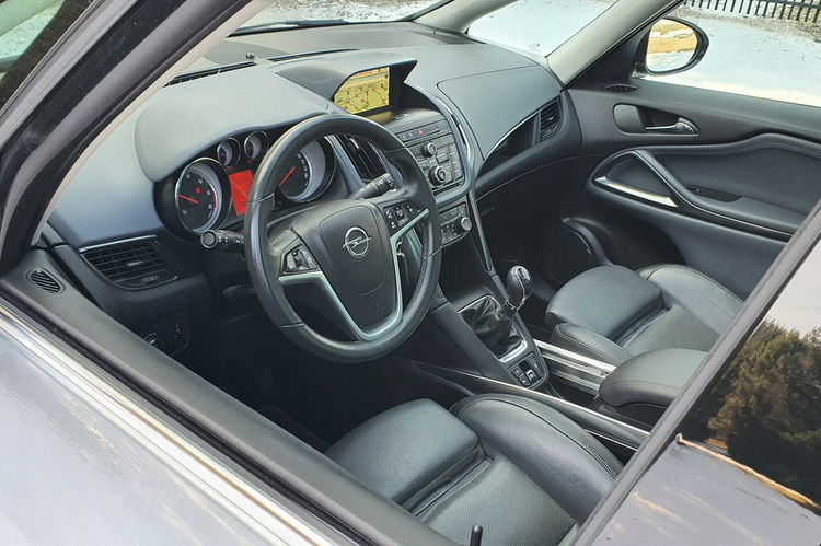 Opel Zafira 2.0 DTH 165KM # NAVI # Parktronic # Panorama # Skóra # Super Stan zdjęcie 12