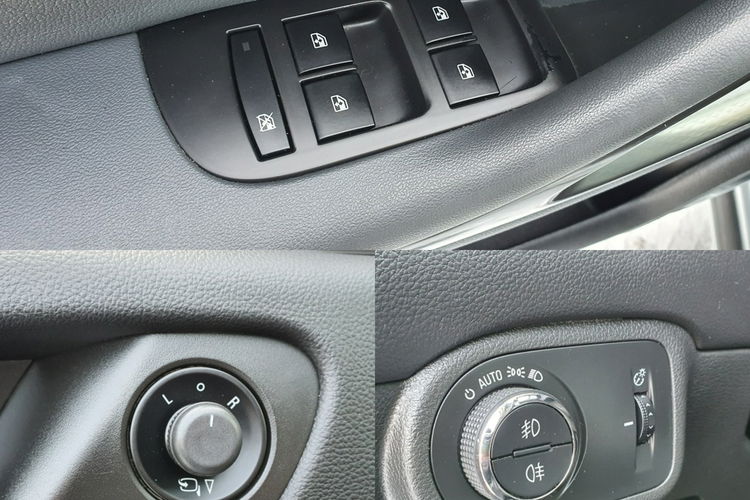 Opel Zafira 2.0 DTH 165KM # NAVI # Parktronic # Panorama # Skóra # Super Stan zdjęcie 14