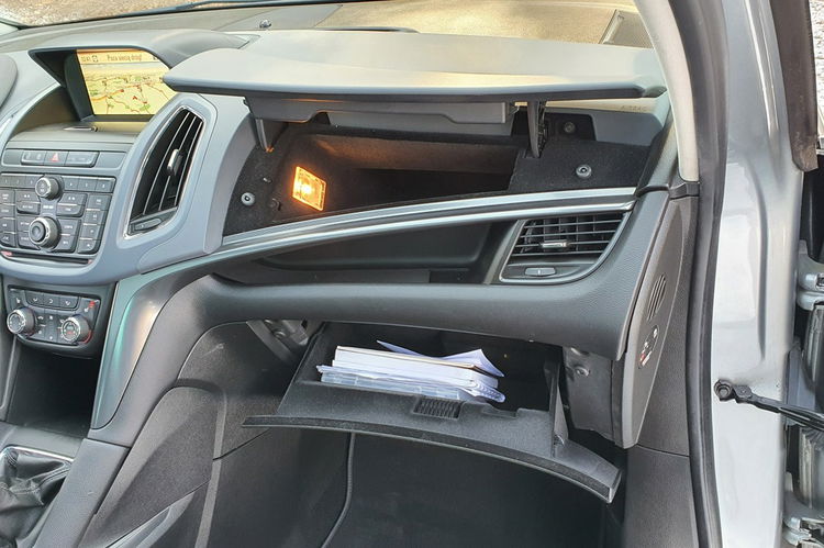Opel Zafira 2.0 DTH 165KM # NAVI # Parktronic # Panorama # Skóra # Super Stan zdjęcie 26