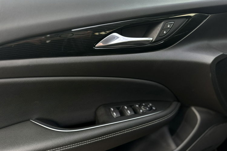 Opel Insignia Salon Polska Poleasingowy I właściciel Serwis ASO VAT 23% Bezwypadkowy zdjęcie 26