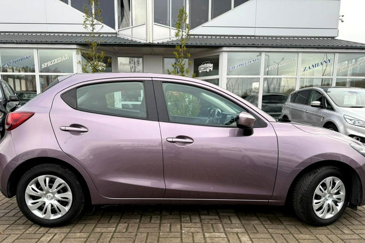 Mazda 2 model 2017, , czysty , zadbany, zarejestrowany zdjęcie 4