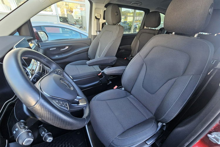 Mercedes V 250 bezwypadkowy, mały przebieg , bogata wersja zdjęcie 13
