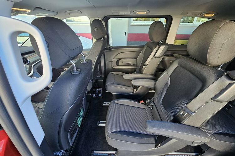 Mercedes V 250 bezwypadkowy, mały przebieg , bogata wersja zdjęcie 21