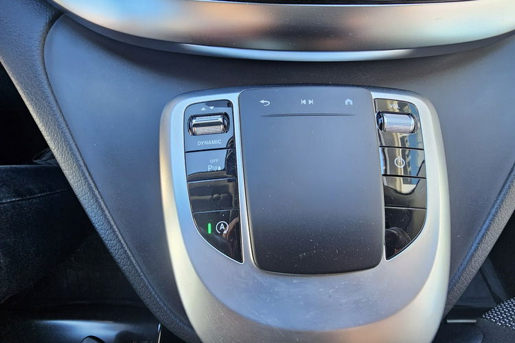 Mercedes V 250 bezwypadkowy, mały przebieg , bogata wersja zdjęcie 33