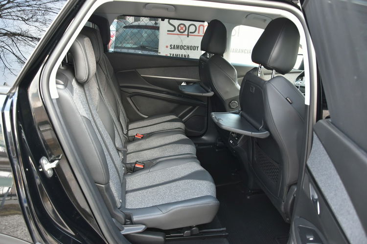 Peugeot 5008 1.5HDi 130KM Automat 2019r. 7os. LED NAVi Kamera Skóra Rolety zdjęcie 15