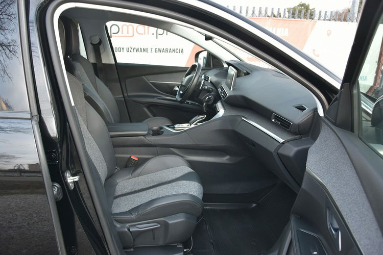 Peugeot 5008 1.5HDi 130KM Automat 2019r. 7os. LED NAVi Kamera Skóra Rolety zdjęcie 27