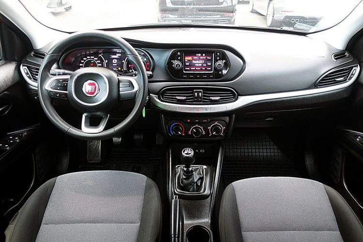 Fiat Tipo Combi STREET Led+Parktronic 3Lata Gwar. I-wł Kraj BEZWYPADKOWY FV23% 4x2 zdjęcie 11