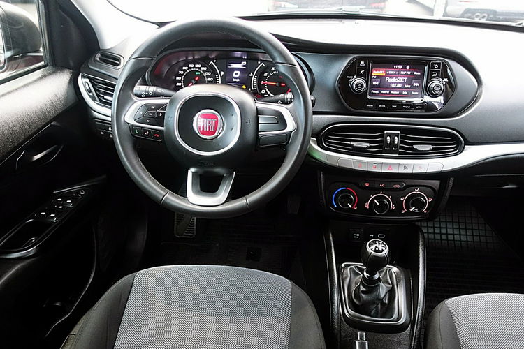 Fiat Tipo Combi STREET Led+Parktronic 3Lata Gwar. I-wł Kraj BEZWYPADKOWY FV23% 4x2 zdjęcie 12