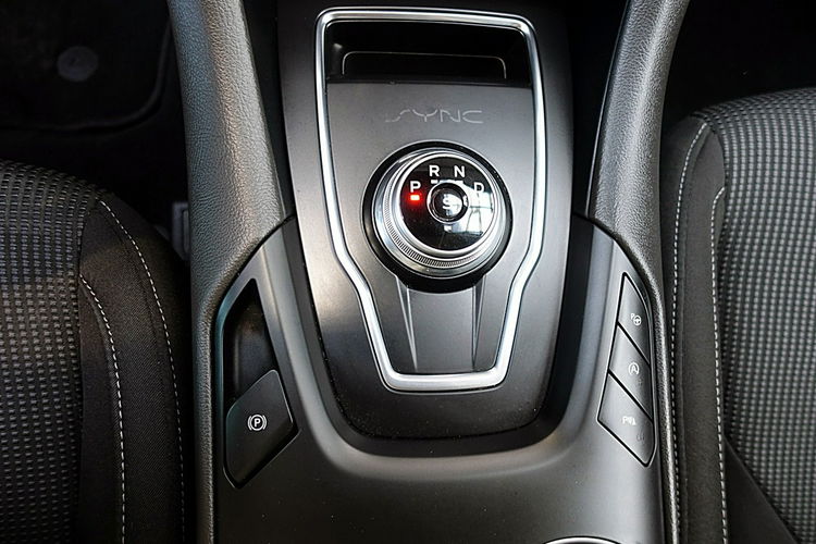 Ford Mondeo TITANIUM Automat+Navi+Dynamic LED+BLIS GWARANCJA 1wł Kraj Bezwyp F23% 4x2 zdjęcie 19