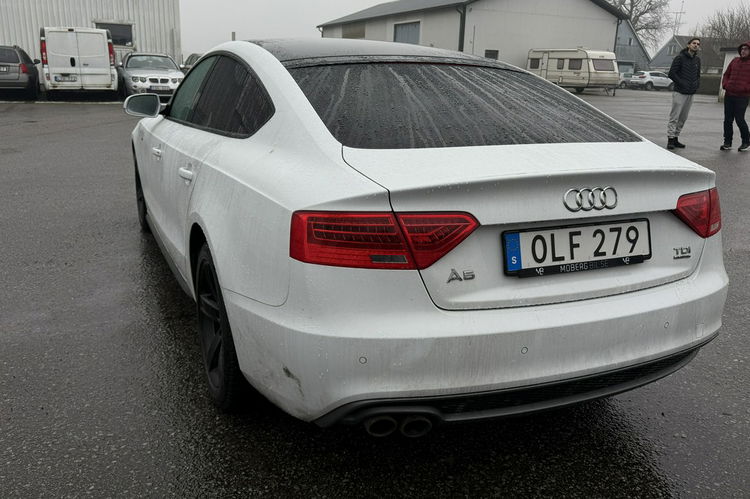 Audi A5 2.0tdi 177KM quattro automat s-line ledy bi xenon mały przebieg gwara zdjęcie 6