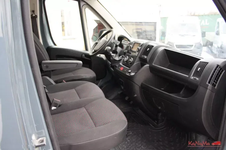 Peugeot Boxer zdjęcie 27