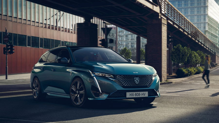 PEUGEOT 308 1.2 mHEV GT S&S e-DCS6 zdjęcie 