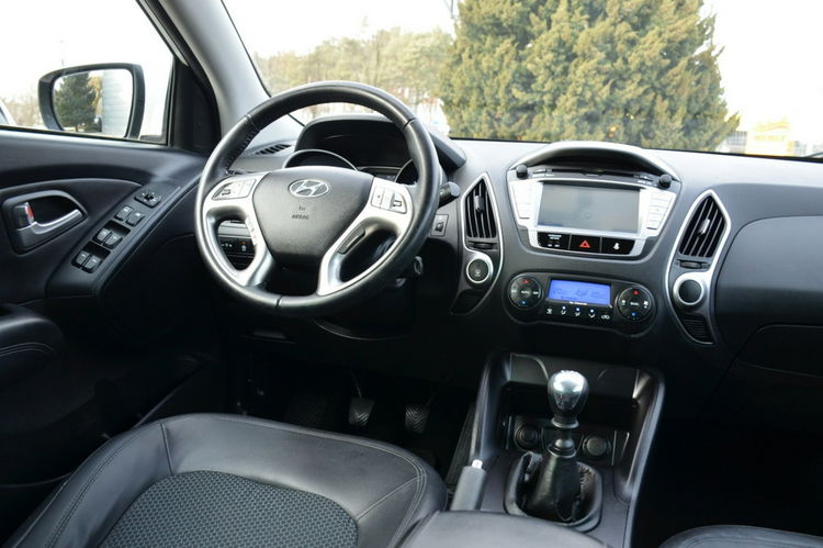 Hyundai ix35 Zarejestrowany 2.0i 163KM Serwis Skóra zdjęcie 31