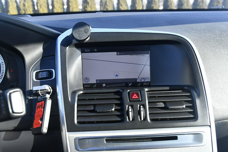 Volvo XC 60 2.4D5 Automat, Navi, Kam.Cofania.Skóry.Tempomat. zdjęcie 21