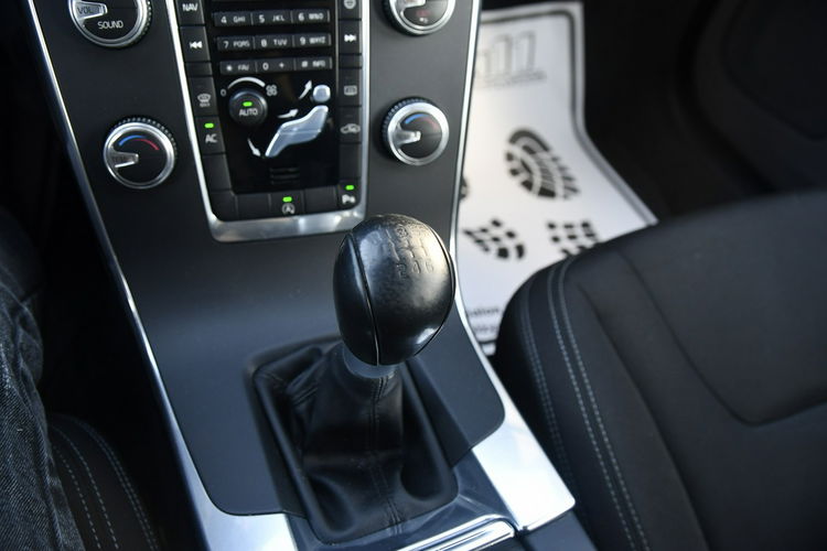 Volvo V60 1.6hdi Navi.Ledy.Klimatr 2 str.Parktronic.GWARANCJA zdjęcie 25