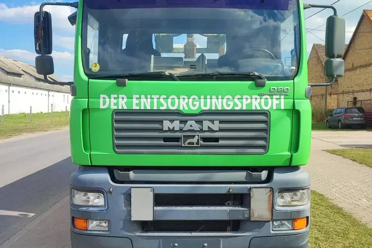 MAN TGA 26.390, HAKOWIEC 6X2 zdjęcie 2