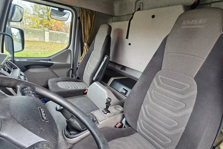 DAF LF 45.220 zdjęcie 22