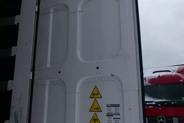 Krone FIRANKA / STANDARD / OŚ PODNOSZONA / zdjęcie 22