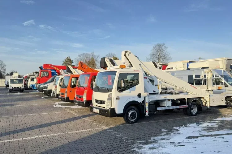 Renault Maxity zdjęcie 1