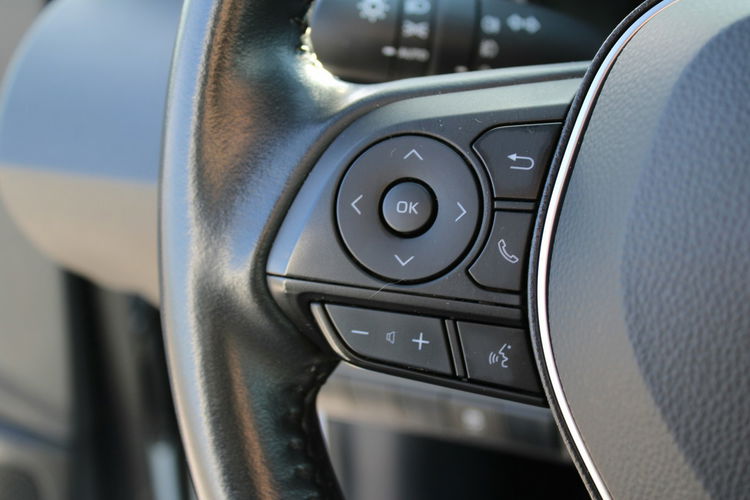 Toyota Corolla Comfort Kamera F-VAT SalonPL Gwarancja, hybryda zdjęcie 15