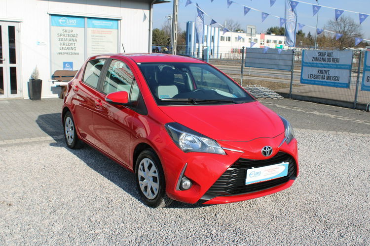 Toyota Yaris 1.5 Dual VVT-iE 111 KM Premium 5d zdjęcie 3