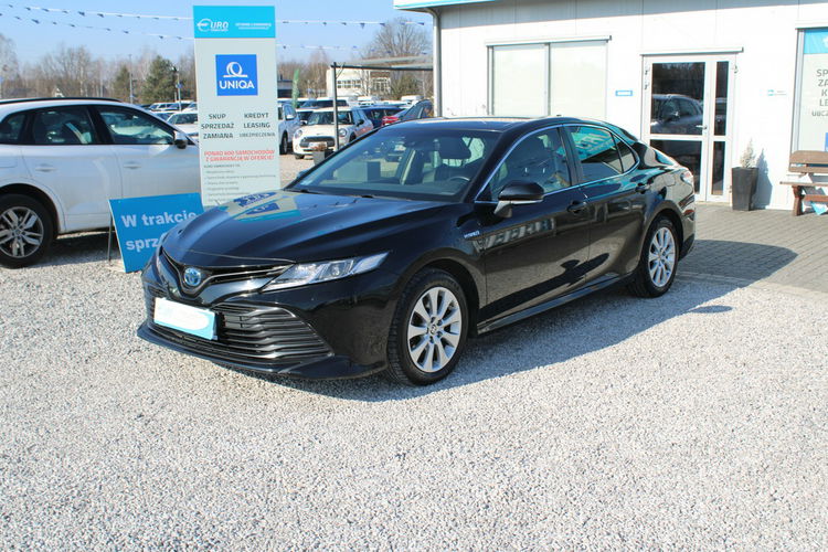 Toyota Camry 2.5 Hybrid e-CTV Comfort F-vat Skóra Gwarancja zdjęcie 1