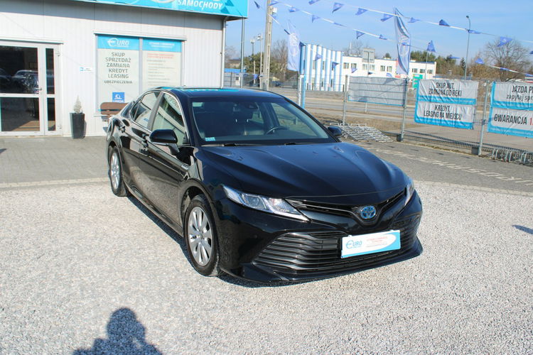 Toyota Camry 2.5 Hybrid e-CTV Comfort F-vat Skóra Gwarancja zdjęcie 3