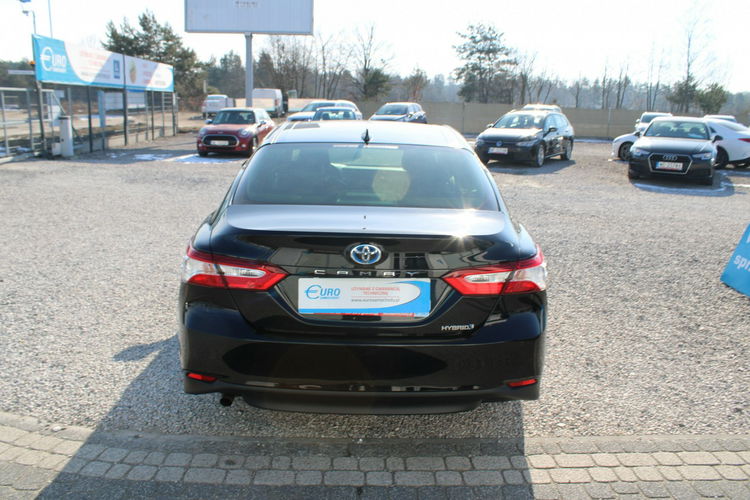 Toyota Camry 2.5 Hybrid e-CTV Comfort F-vat Skóra Gwarancja zdjęcie 6