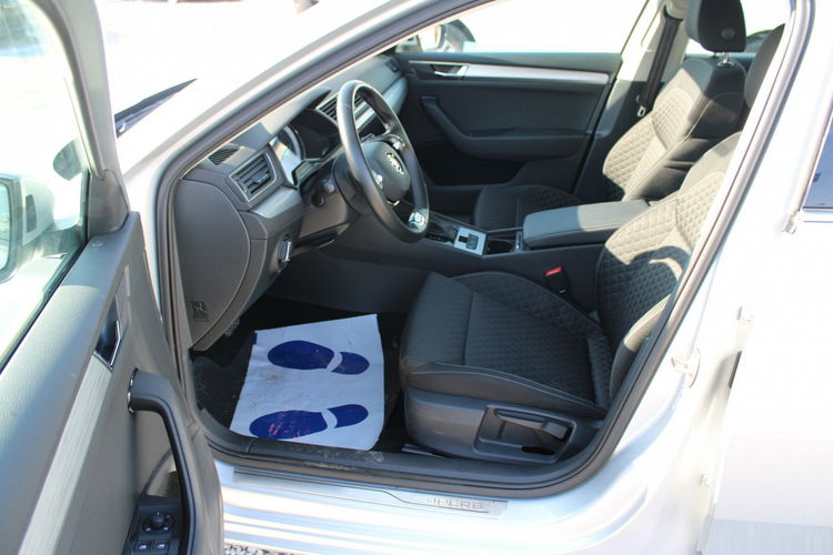 Skoda Superb AMBITION DSG F-vat Gwarancja Salo Polska zdjęcie 12