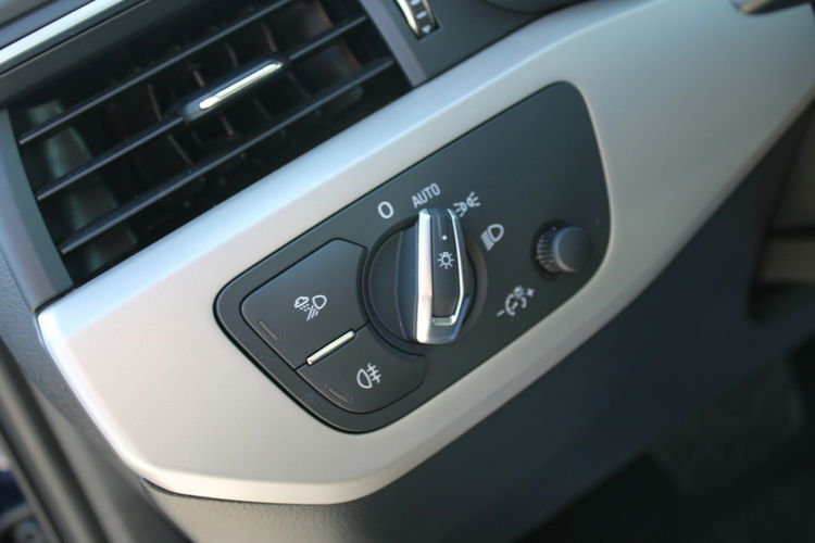 Audi A4 S-Tronic Gwarancja Kamera F-vat Salon Polska zdjęcie 15