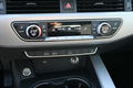 samochód osobowy Audi zdjęcie 22