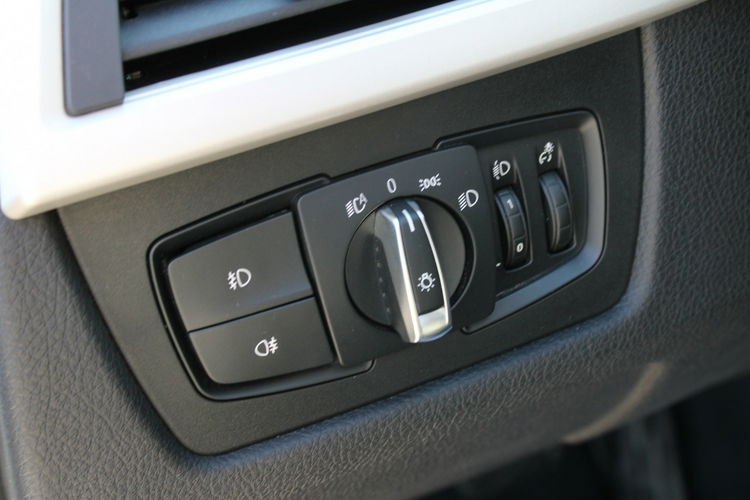 BMW 318 Salon Polska Automat Gwarancja LED F-vat zdjęcie 14