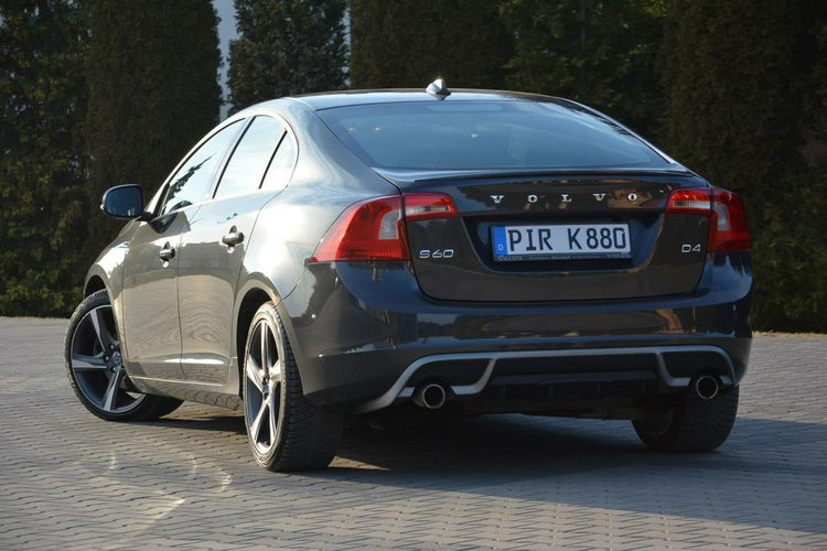 S60 R-Design Duża Navi Skóry Led 2xParktronic Alu 18"ASO Volvo zdjęcie 8