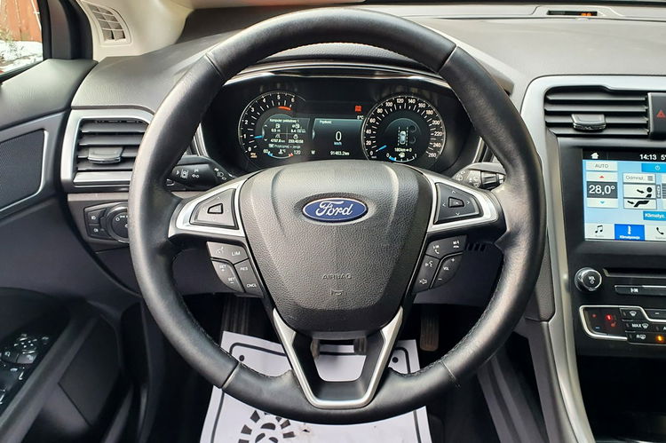 Ford Mondeo 2.0 TDCI 180KM, TITANIUM Kamera, Full LED, , Serwis ASO 2 x komplet kół zdjęcie 43