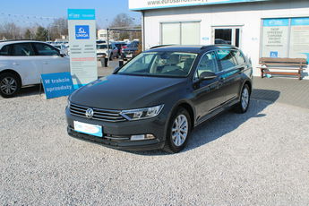 Volkswagen Passat ESSENCE LED F-vat Salon Polska Gwarancja