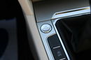Volkswagen Passat ESSENCE LED F-vat Salon Polska Gwarancja zdjęcie 22