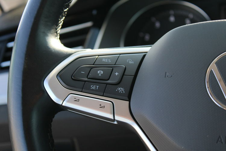 Volkswagen Passat Business DSG LED F-vat Salon Polska Gwarancja zdjęcie 19