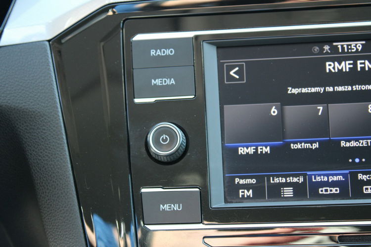 Volkswagen Passat Business DSG LED F-vat Salon Polska Gwarancja zdjęcie 22