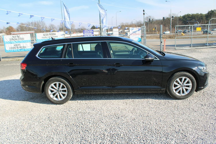 Volkswagen Passat Business DSG LED F-vat Salon Polska Gwarancja zdjęcie 4