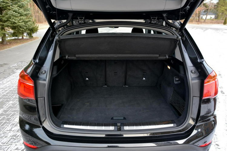 X1 z Niemiec 2xParktronic Park Assist EL.Klapa Alu 18 ASO BMW Europa zdjęcie 31