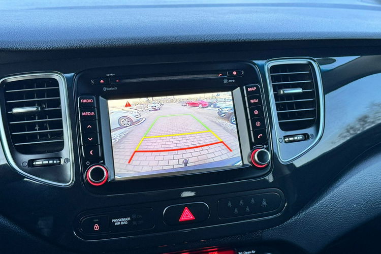 Kia Carens Benzyna 7.os Gwarancja zdjęcie 22