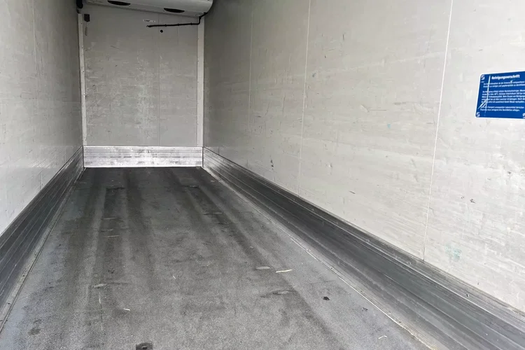 Mercedes ATEGO1223 CHLODNIA CARIERR zdjęcie 25